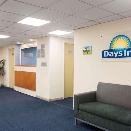 Days Inn Sutton Scotney South Zewnętrze zdjęcie